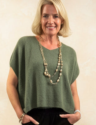 Sleeveless Boxy Knit